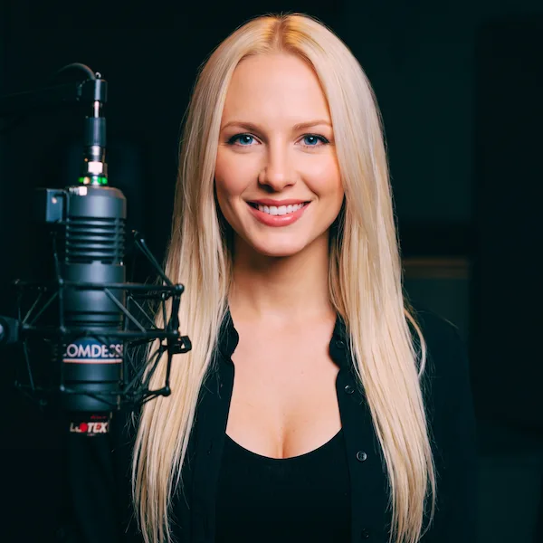 Jackie Wilde - KraveRock Host, Hard Rock and Heavy Metal Radio